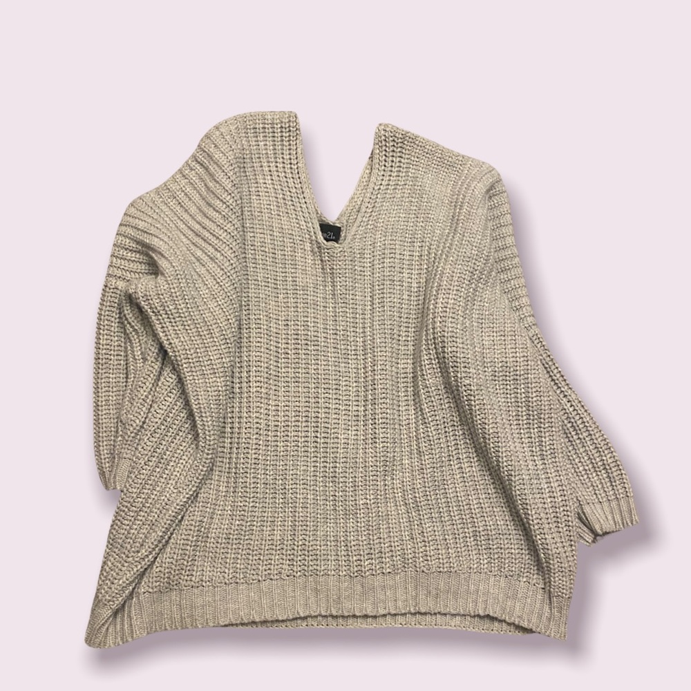 Rue 21 Classic gray sweater❤️